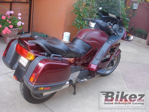 1998 Honda ST 1100 Pan-European ABS photo